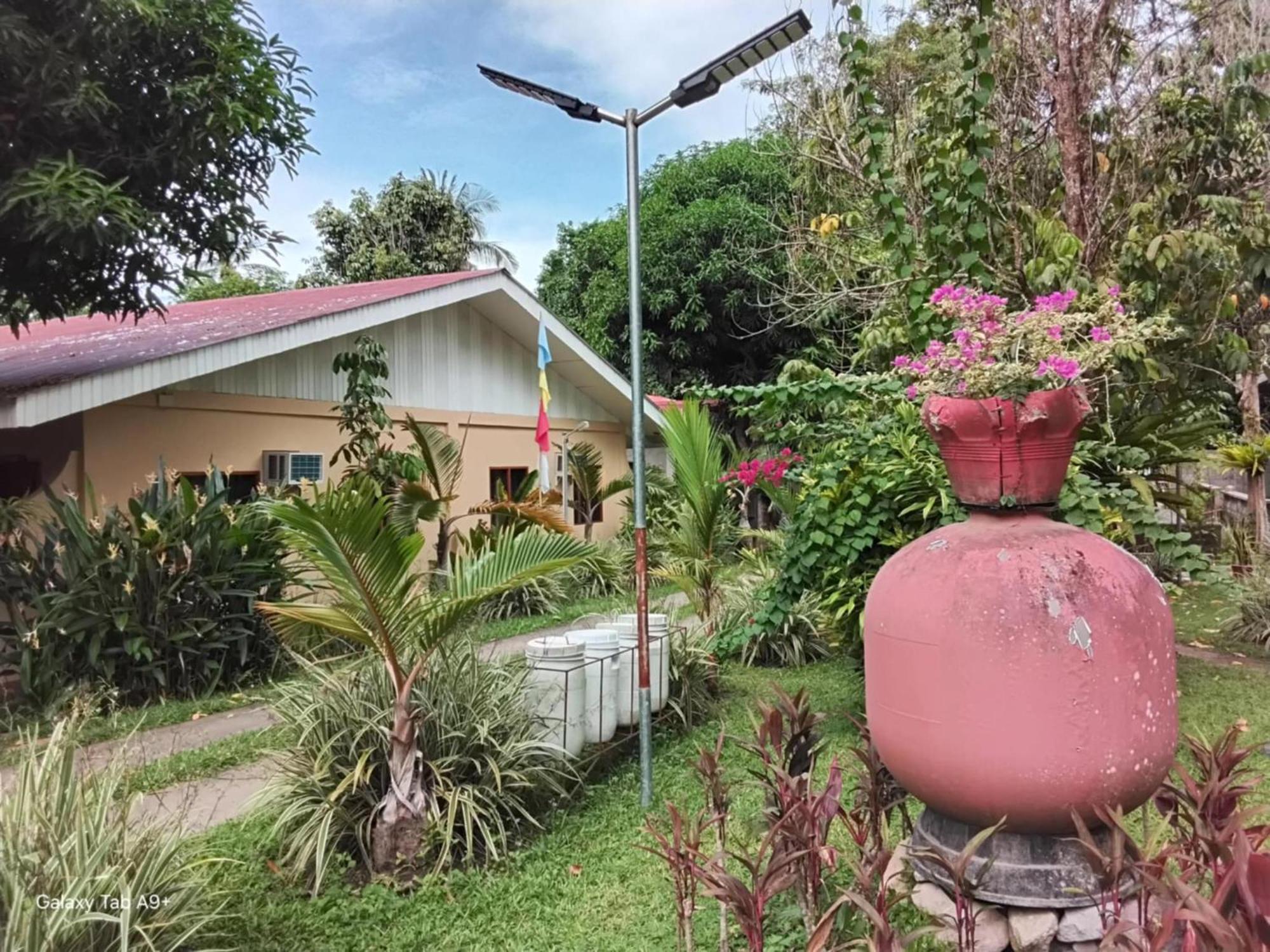 Camiguin Lanzones Resort Mambajao Room photo
