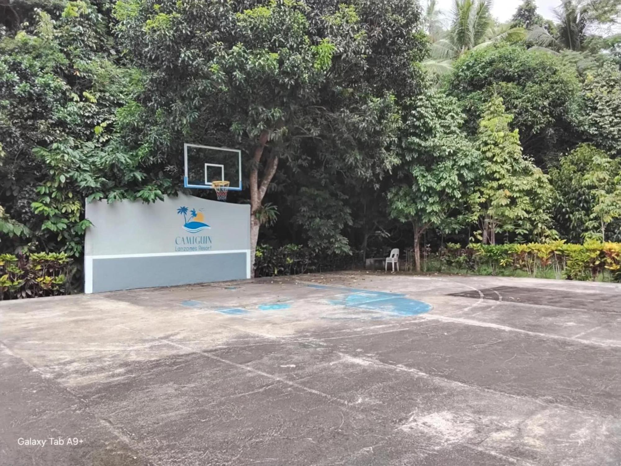 Camiguin Lanzones Resort Mambajao Exterior photo