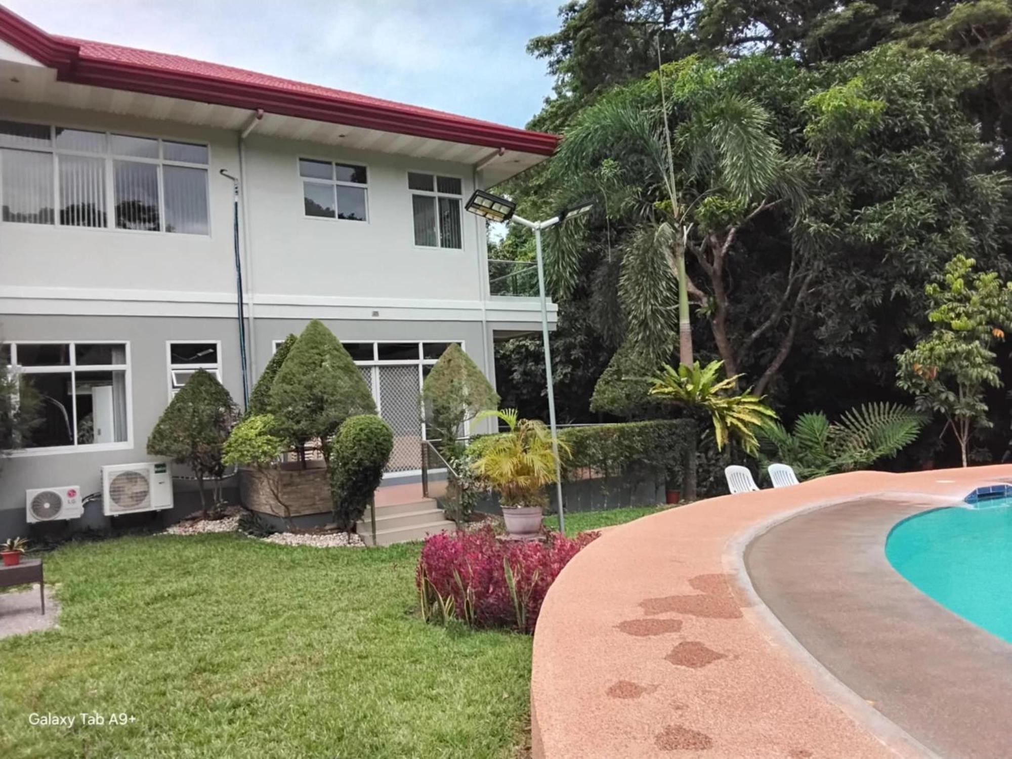 Camiguin Lanzones Resort Mambajao Exterior photo